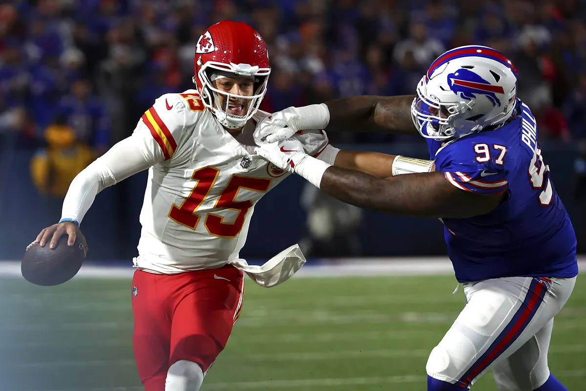Patrick Mahomes’ father has good news for his son… As long as he meets the conditions