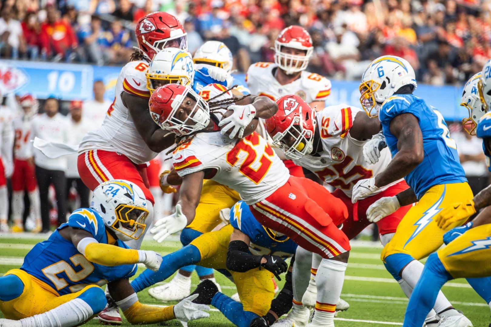 Kansas City Chiefs roar back after rough beginning
